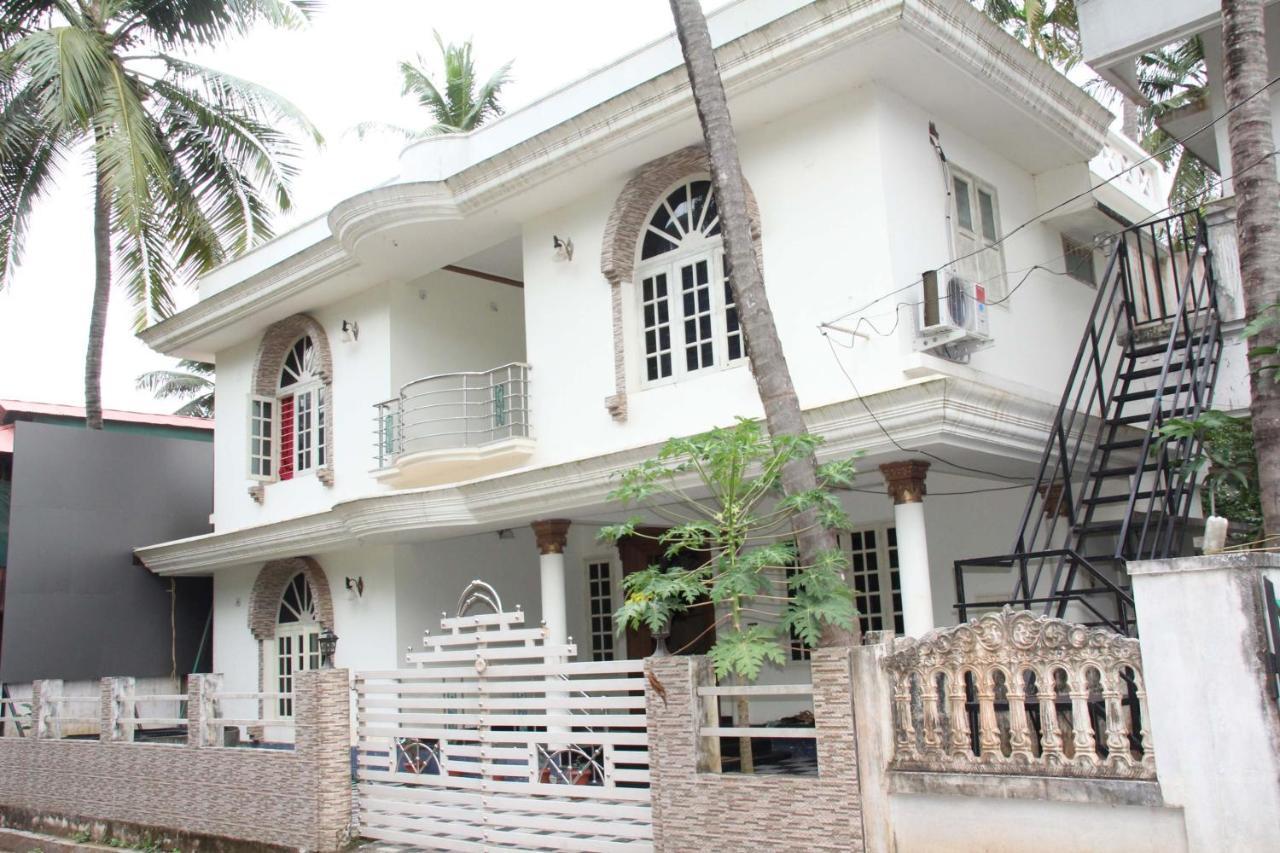 Hotel Jj'S White House Thrissur Exterior foto